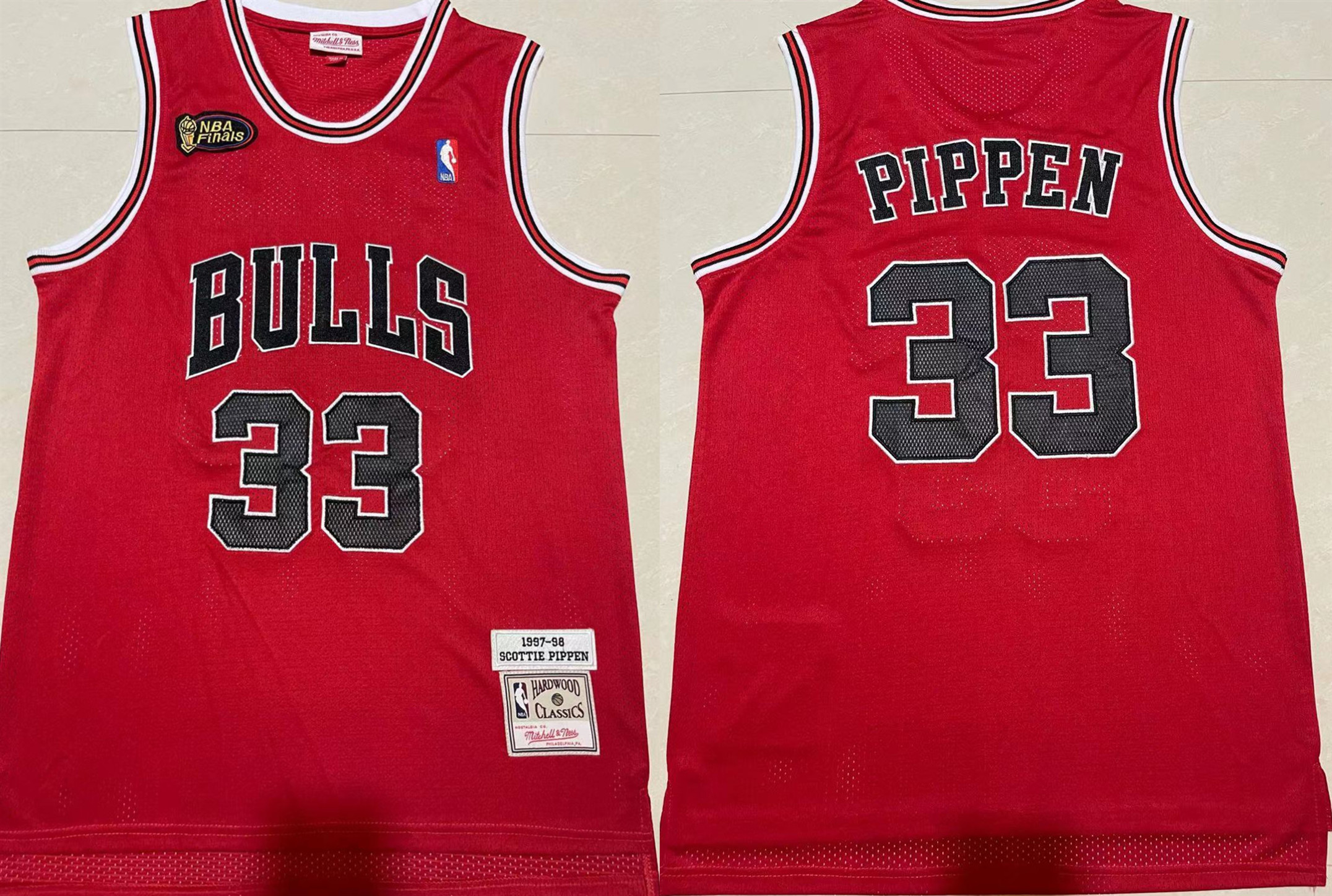 Men's Chicago Bulls #23 Michael Jordan 1997-98 Red Throwback Stitched Jersey Men's Chicago Bulls #23 Michael Jordan 1997-98 Red Throwback Stitched Jersey