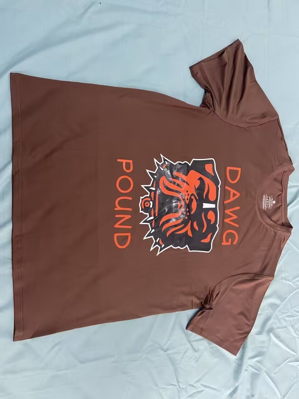 Men's Cleveland Browns Brown T-Shirt With New Logo Men's Cleveland Browns Brown T-Shirt With New Logo